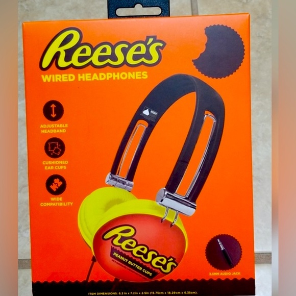 WIRELESS HEADPHONES Reese’s - Picture 1 of 5